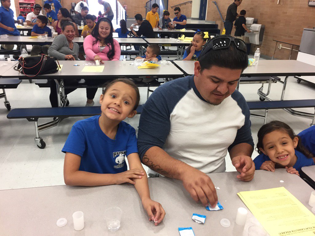 arsanch3's tweet photo. Rusk "Strong Fathers science day. Fathers preparing to launch rockets with daughters @GoRuskEagles @EPISDLive https://t.co/R0tXzhpqHL