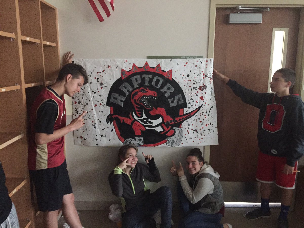 MMSWarrior's tweet photo. #RacesRaptors My homeroom is ready for our Homeroom Challenge next week @MrDurajWildcats @MMSOurHouse https://t.co/s0g4OQPZuQ