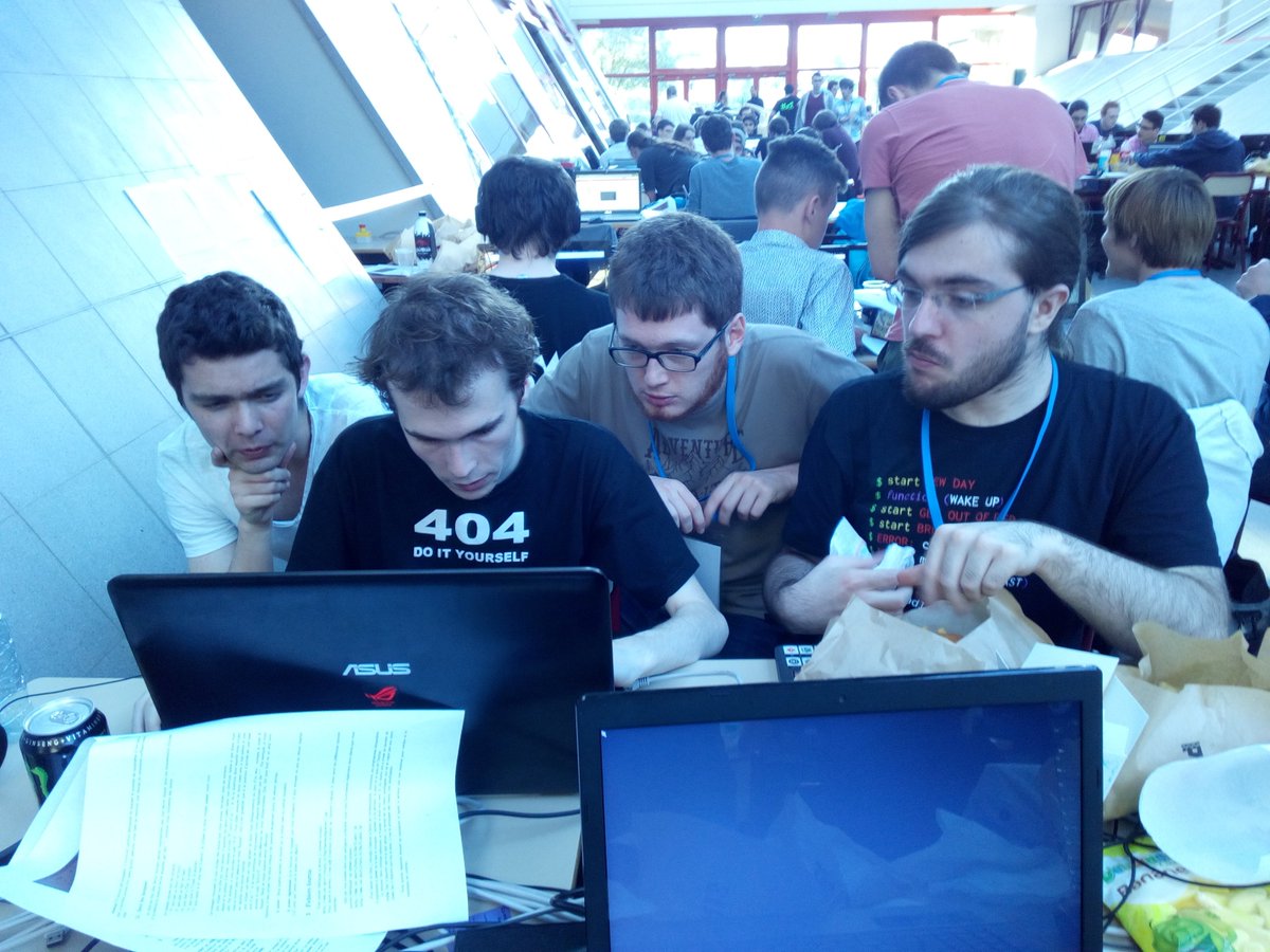 invocateam's tweet photo. #24hiutinfo debug mode activated #debug https://t.co/KQqTgHsggn