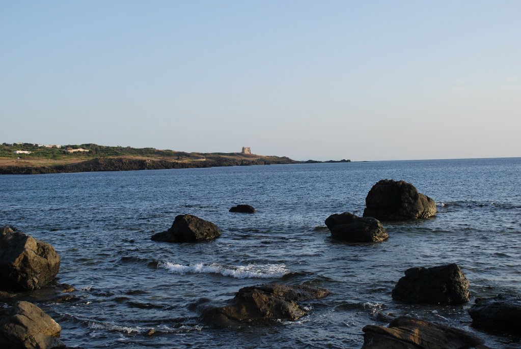 SolaresUstica's tweet photo. "Penso che un sogno così non ritorni mai più " ... #magicustica #island #holidaexperience #interludehr #vacation https://t.co/6OQaoC4CiD https://t.co/TaeyLRaJaL