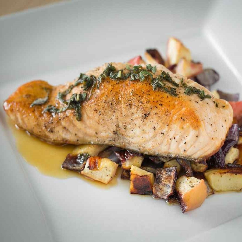 FreshArtistry's tweet photo. Just Add Meat Meal Kit (2 Servings): Pan Roasted Salmon with Apples - On Sale for $5.99 at https://t.co/O3lYt2HMNQ https://t.co/lLAeEwM01t