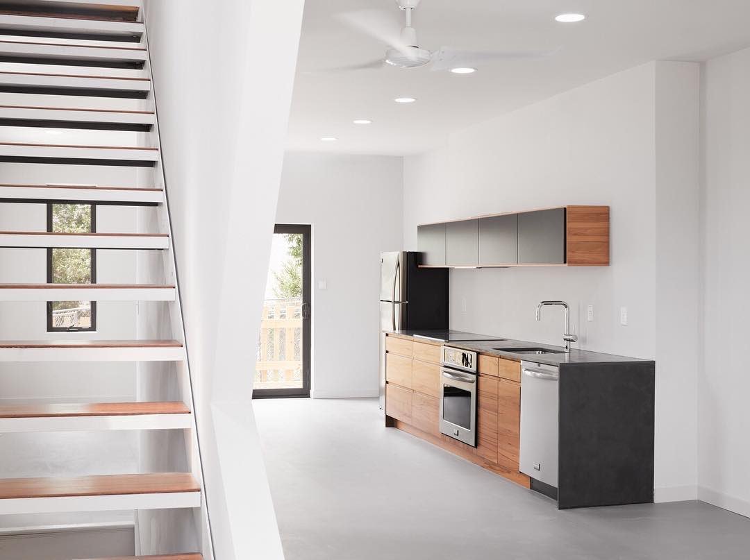 postgreenhomes's tweet photo. #SkinnyProject #PostgreenHomes https://t.co/4vRcqxHCwL