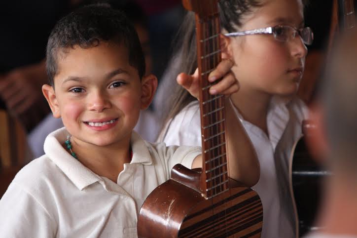 A través de la ejecución de instrumentos se desarrollan valores como trabajo en equipo, constancia, disciplina y solidaridad #SomosElSistema