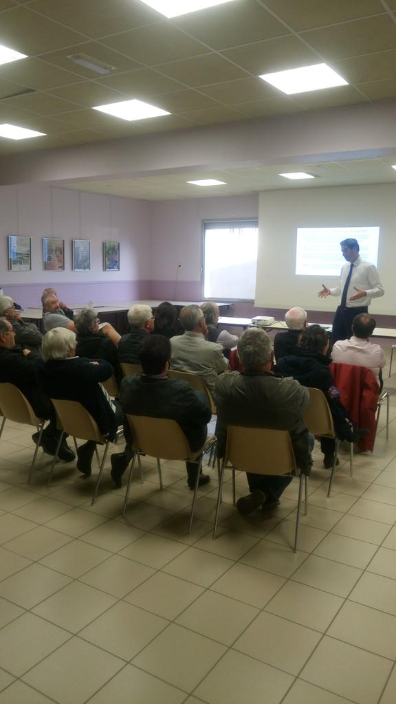 BechtGroff2017's tweet photo. En direct de la réunion publique à #Flaxlanden ! #OB2017 #Becht #legislatives2017 https://t.co/A4H35Y5ksU