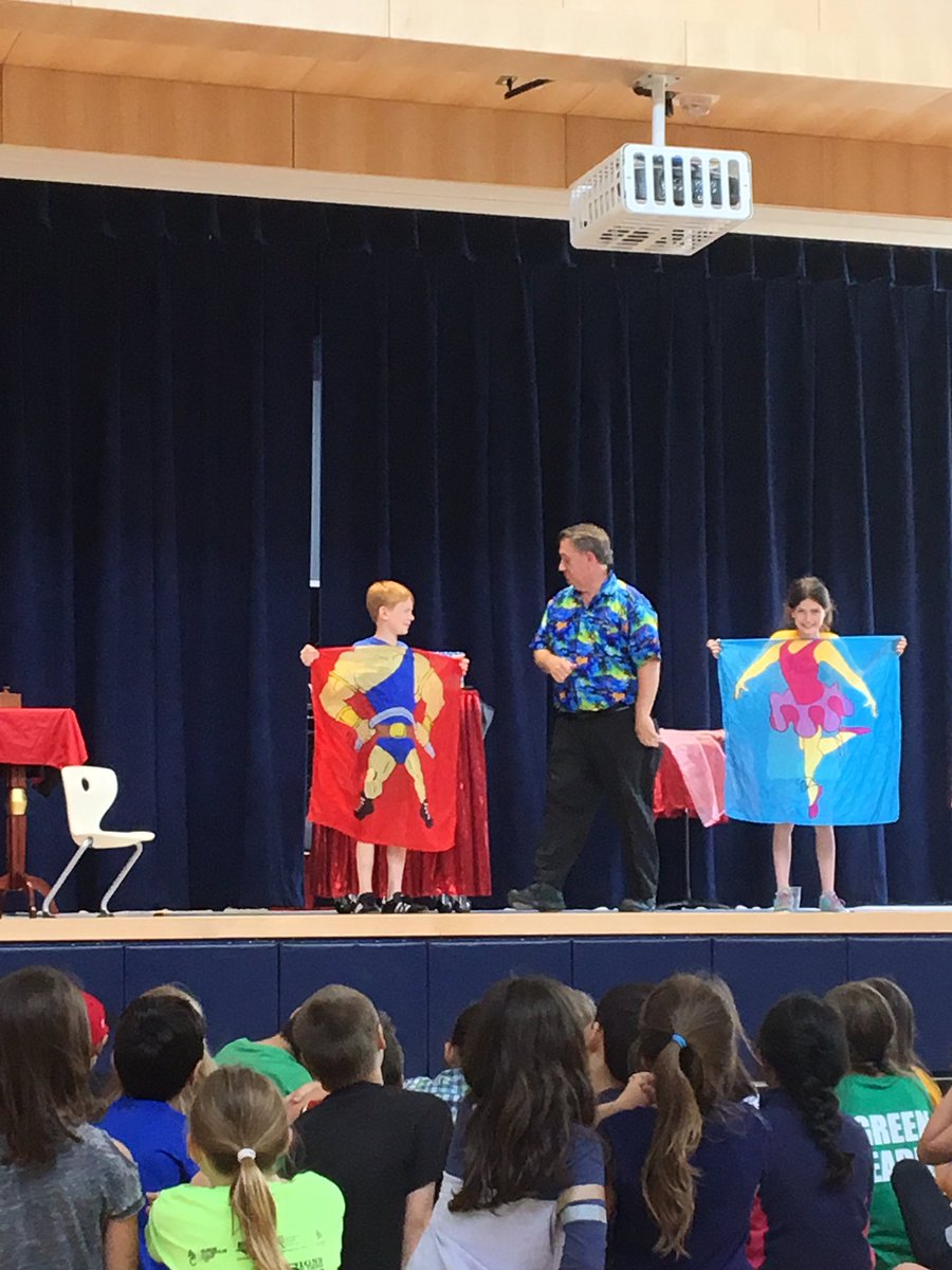 mrslaurenchin's tweet photo. We loved getting to watch the magician today! 🤹🏼‍♂️Thanks @DiscoveryESPTA @DiscoveryAPS @JessSmithtweets https://t.co/zL1YKLV2xe