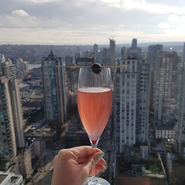 Loving this mash-up of a French 75 and a Last Word: The French Word. Thanks for sharing <a href="/cocktailfiles/">Cocktailfiles</a>!