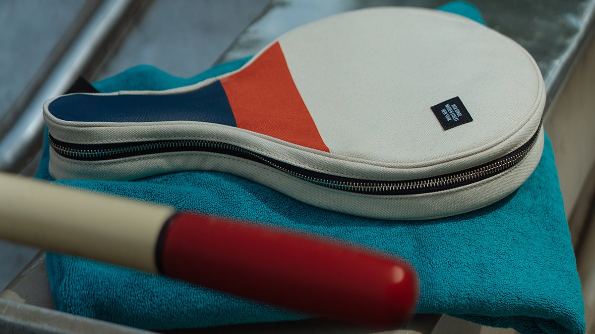 jackspadeny's tweet photo. Paddle ball included. No boat required. https://t.co/u6ROj2FJx0 https://t.co/Fw30WEfeKM