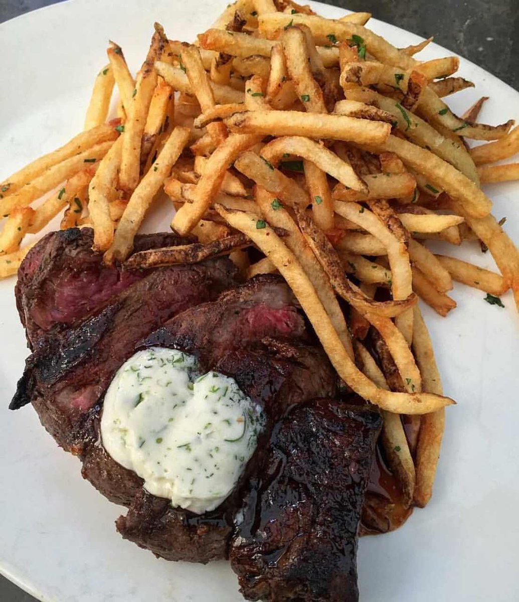 Foodaesthetix's tweet photo. #Steak https://t.co/n5ypE3P3Tx