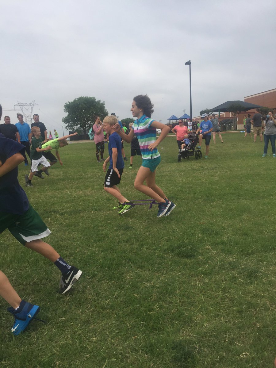 ms_ritzel's tweet photo. 3 legged race--Field Day fun @FierceFolsom https://t.co/yaaYf4OSqV