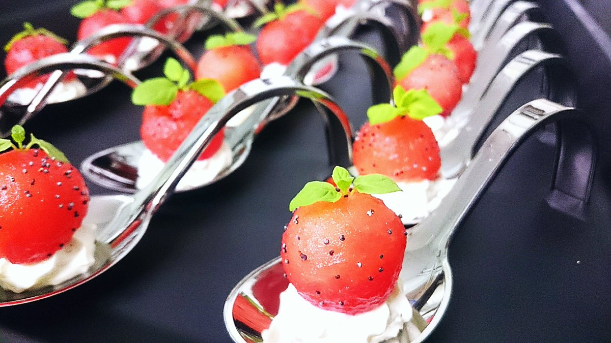 jonboymcc's tweet photo. Cranberry Melon Ball with Lemon &amp; Ginger Creamed Feta @AbbotsBromley @robdudley89 @markbennett2269 @_1steffan @mossluke @chefbenji64 https://t.co/3zP4A6j4rh