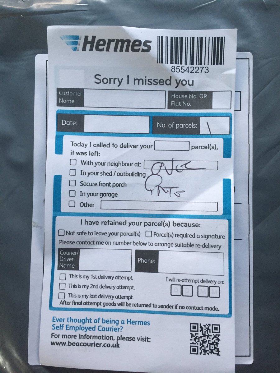 ThatJesterJon's tweet photo. My front door has a note saying leave parcels with a neighbour, yet @myhermes driver decides to throw parcel over a SEVEN FOOT high gate!! https://t.co/9Kvus7kcDn