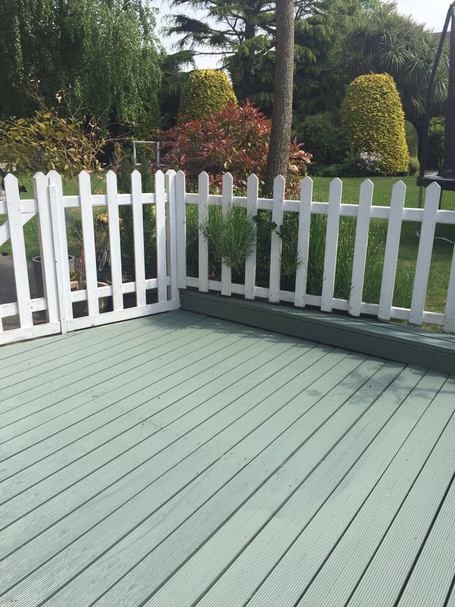 Green decking paint deals