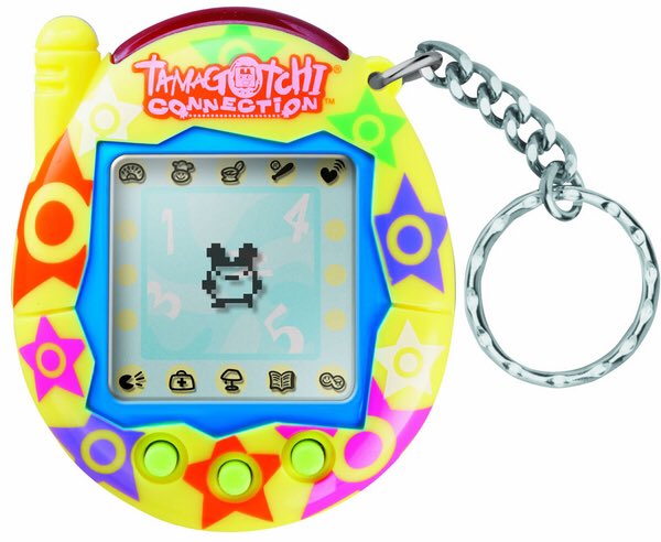 Rmy56's tweet photo. Tamagotchi 2004
Handspinner 2017
C'est donc ça la technologie du futur ? https://t.co/6Xs9Y794KJ