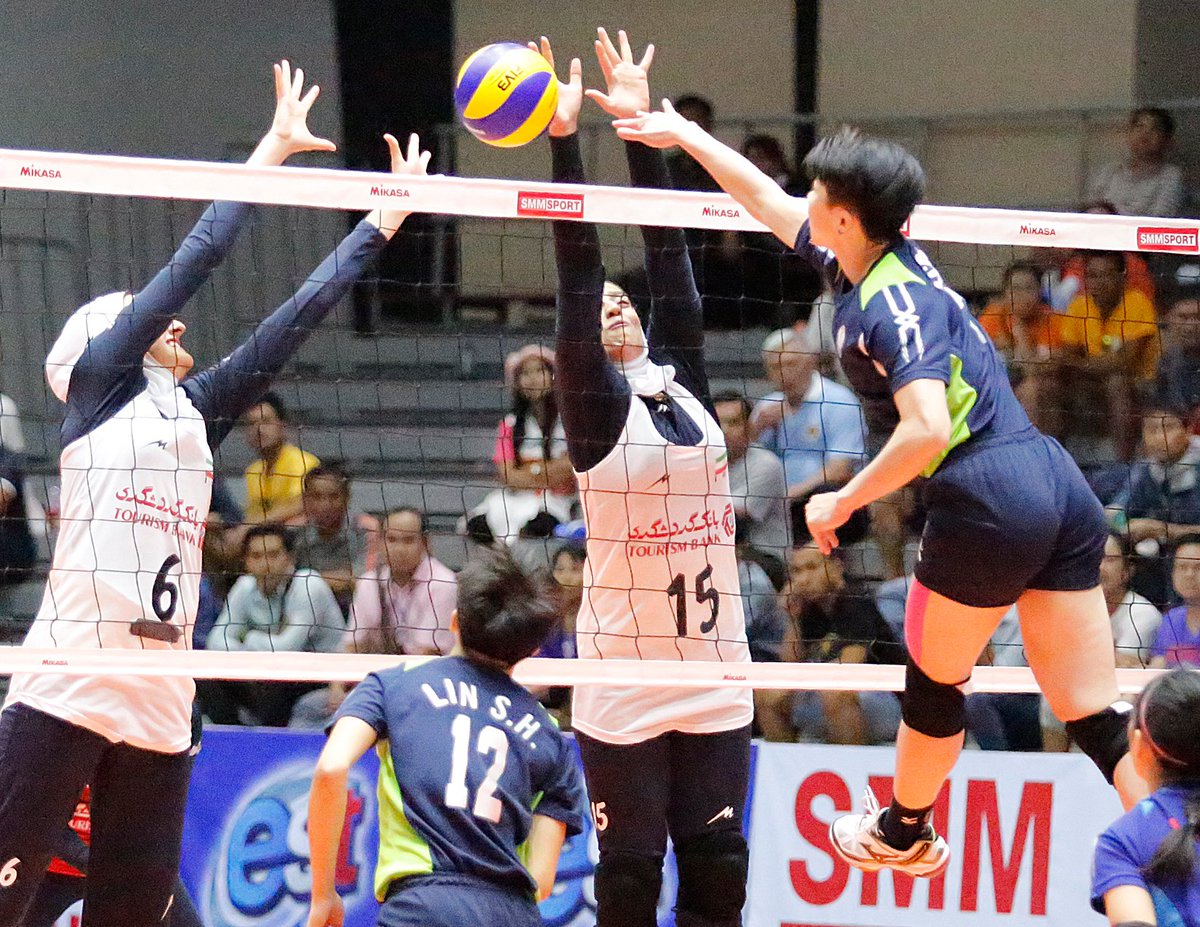 #ChjneseTaipei in semi finals of #AVCWomensU23 #Volleyball Championship after 3-0 demolition of #Iran

asianvolleyball.net/2017/05/chines…