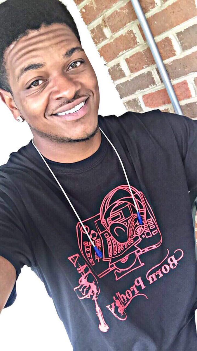 ohio_prodigy's tweet photo. Shoutout to @AereionM for purchasing a #BornProdigy shirt #salute my guy https://t.co/U8csYo0RcD