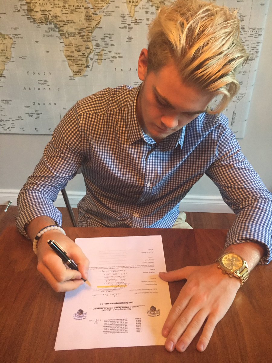 NHJRMONARCHS's tweet photo. ROSTER UPDATE: The @USPHL team has signed Brandon Picard. A HUGE pick-up! The '98 Forward from Montreal is the purest form of a goal scorer. https://t.co/HBLSwNPHAU