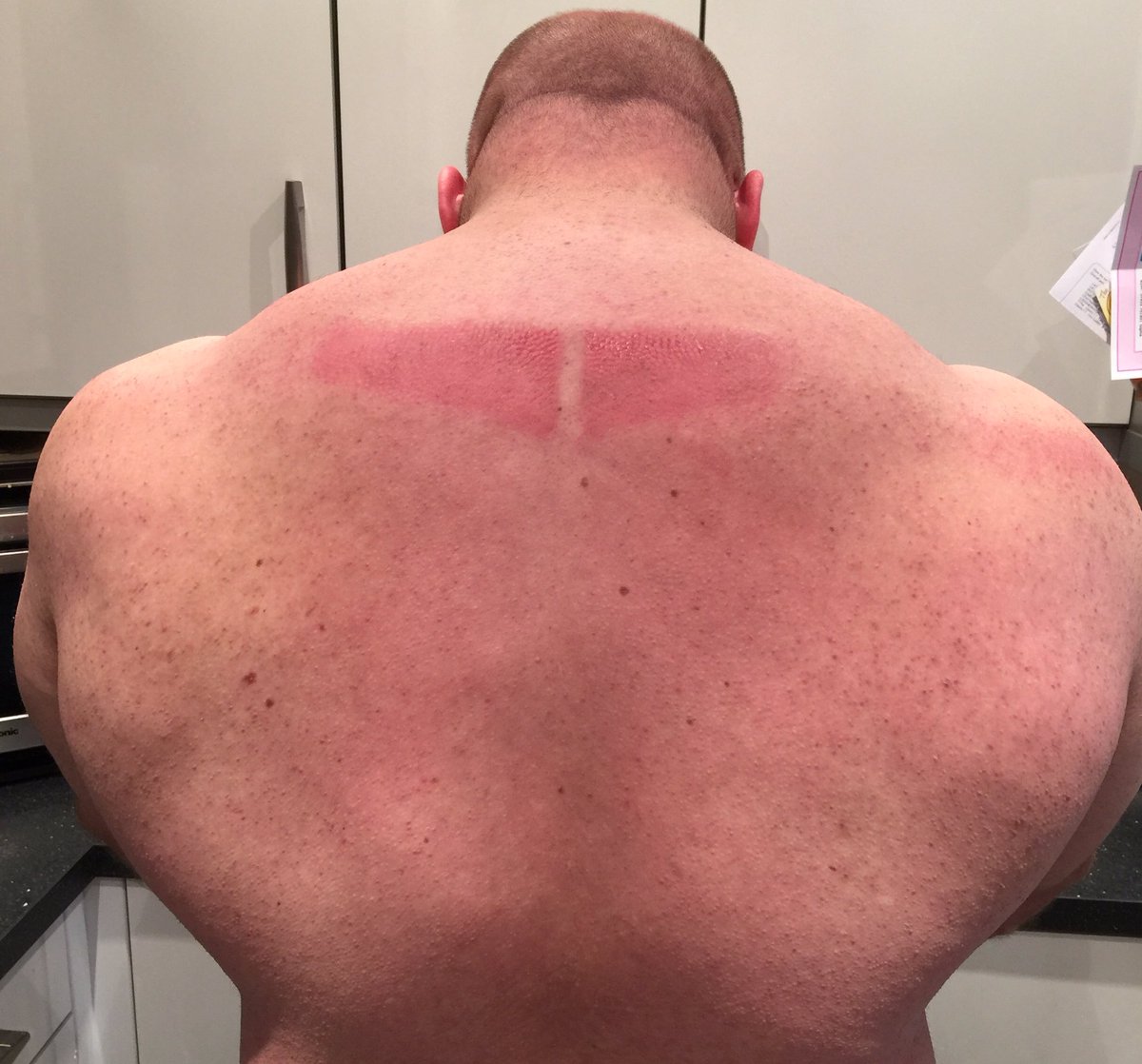 BigBenchRichE's tweet photo. #SquatDamage @USN_UK https://t.co/0hQJJkjKeg