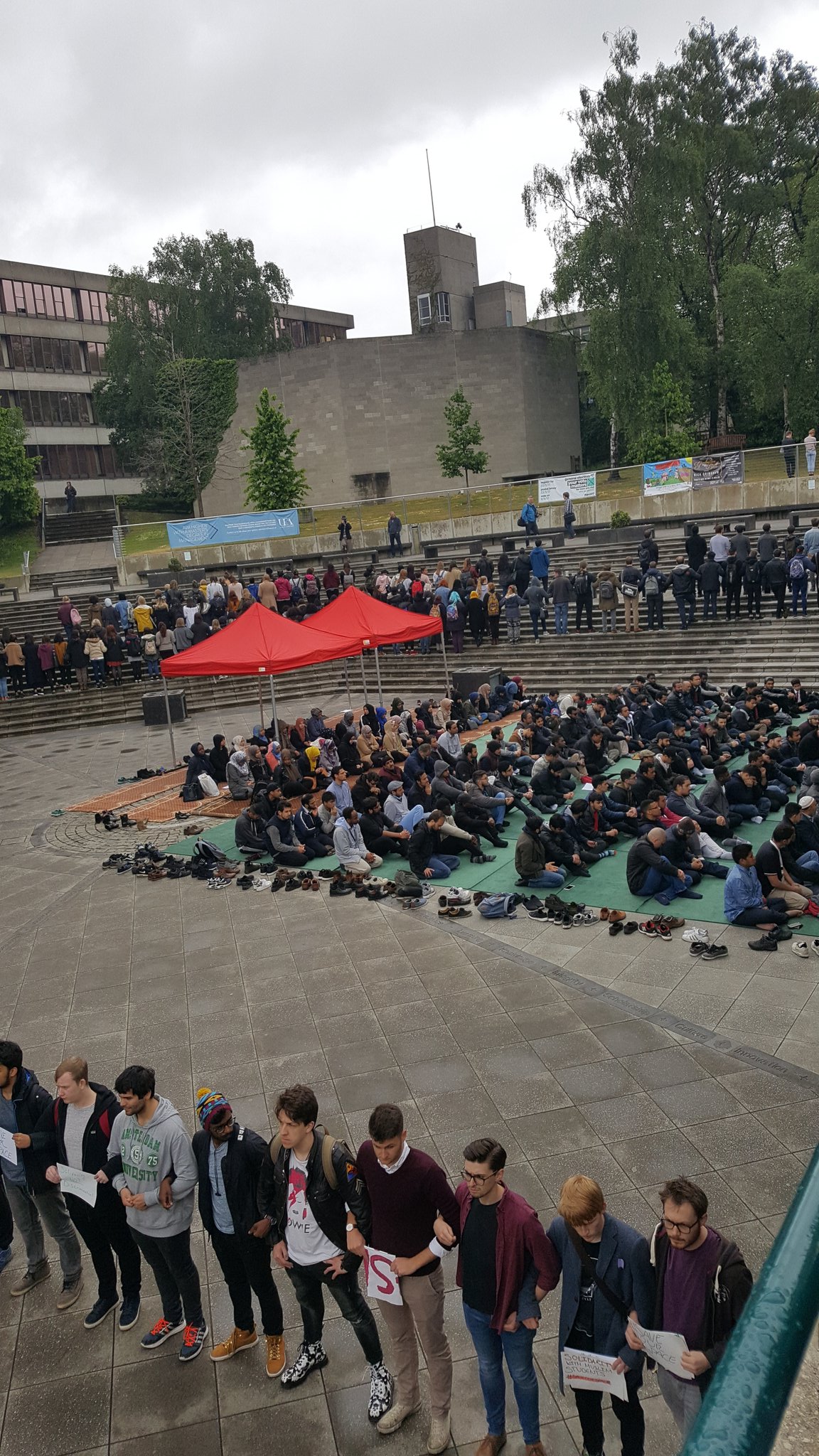 View image on Twitter View image on Twitter