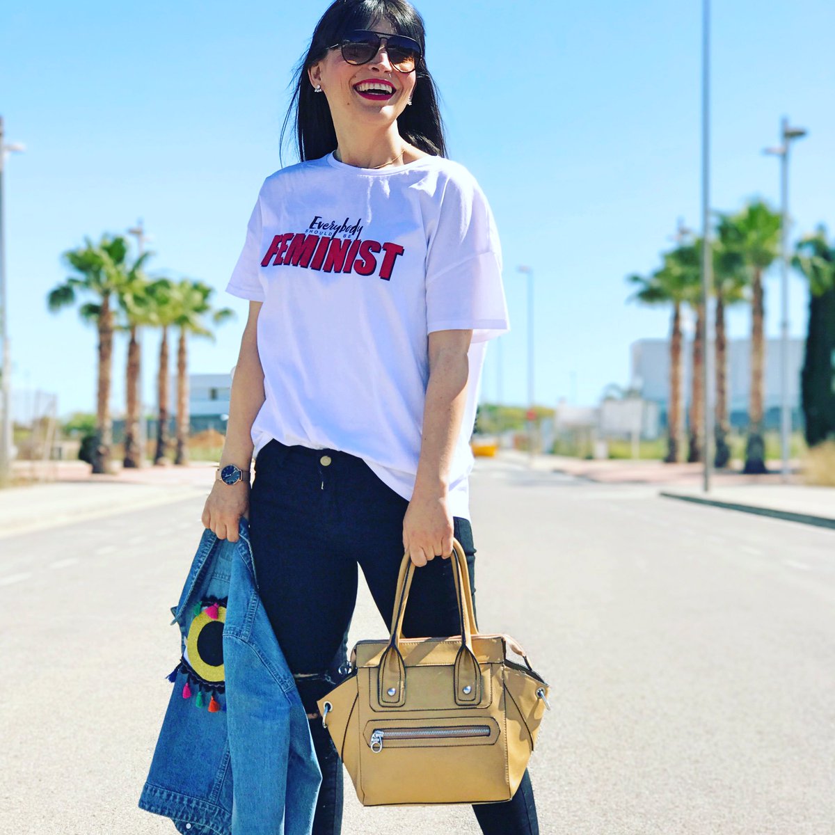Stardivarius_'s tweet photo. Súper #smile dedicada a todos mis #lovers por estar ahí cada día! Doy por finiquitado el look de hoy  👉🏻 https://t.co/FjLGIiblGn #goodnight https://t.co/R9G4EsESkN