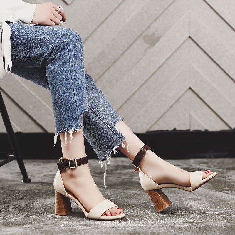 LifeStyle4Lady's tweet photo. Selling!!! Dm me for more info!!!
#MakeABandLessPopular #PutSomeRandomGuyInASong Senate Intelligence Committee Jared Kushner #IfAliensInvade https://t.co/k5R37C4WkV