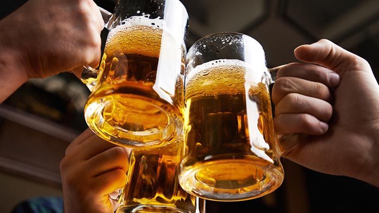 pepitosmorados's tweet photo. Salud por ustedes, para que pasen un excelente viernes! Vengan a disfrutar hoy una bien fría en nuestra exclusivo Bar! https://t.co/FGl3w4O4iE