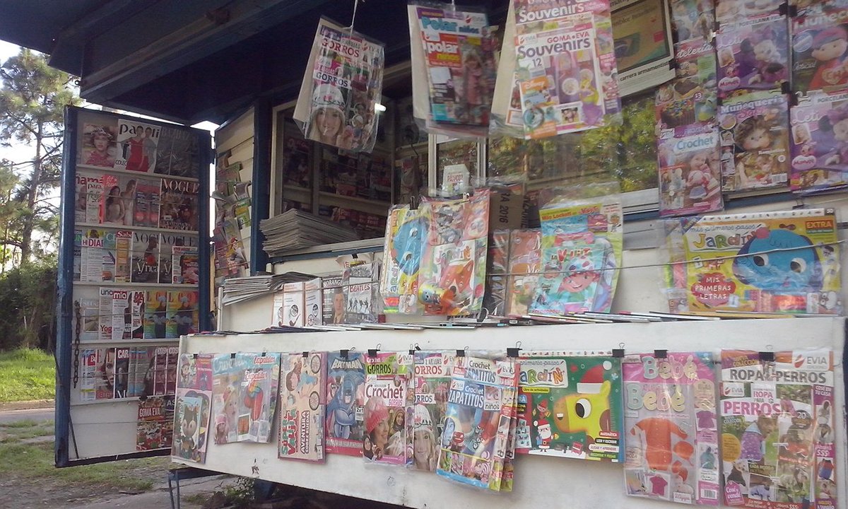 PUESTO DE DIARIOS TURDERA tweet media