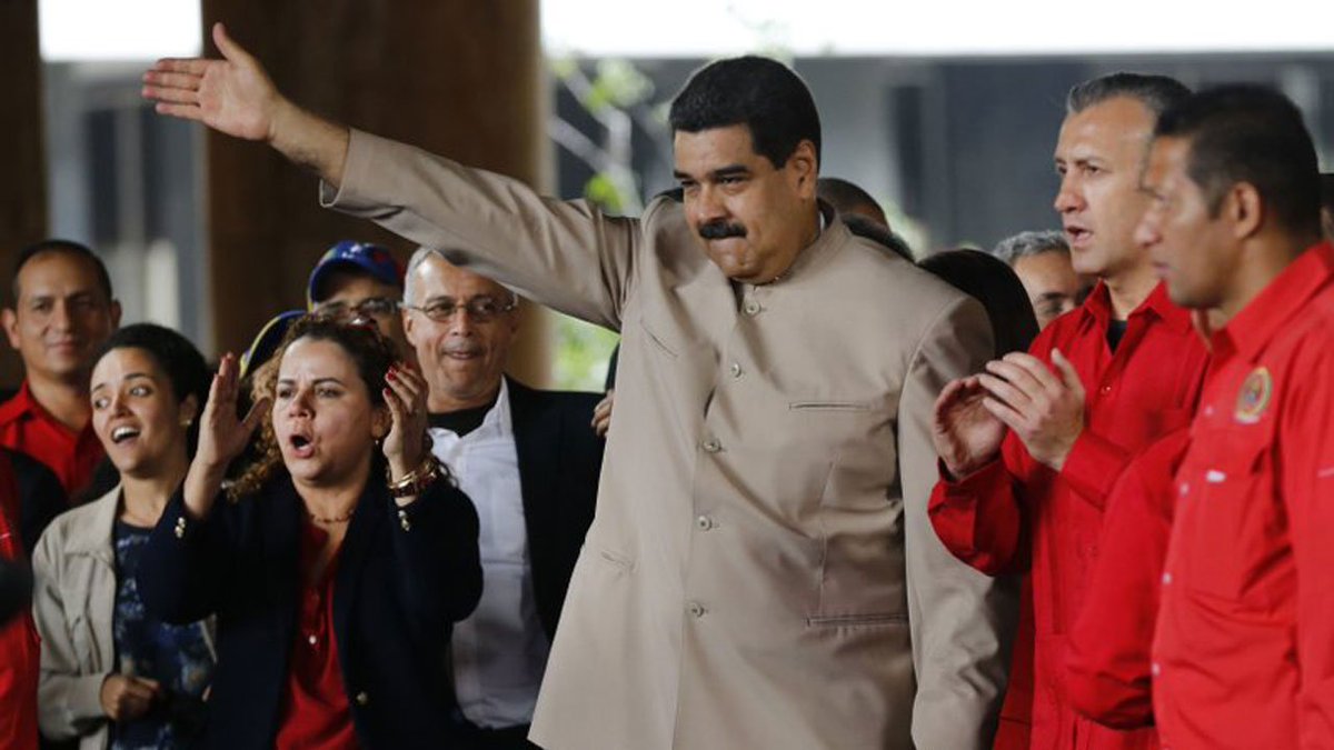 Maduro to Trump: 'Get your pig hands out of here' bit.ly/2q5xCxo https://t.co/76tDFeNuAF