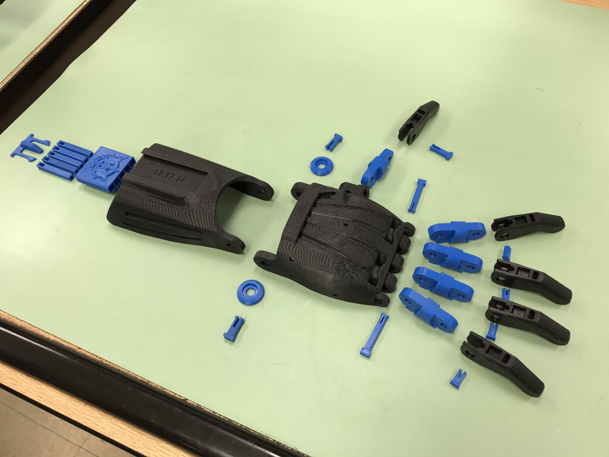 Mr_West_JTHS's tweet photo. JC Engineers had the pleasure of working with Ashton to create 3D printed #prosthetic hand for him. @Enablethefuture @JTHS_204 @EngineersJc https://t.co/nXPHvhEePQ