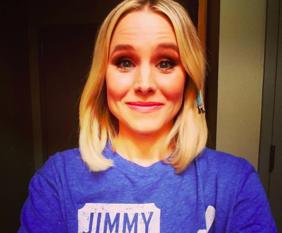 hellogiggles's tweet photo. .@IMKristenBell made a dirty bedroom joke on Instagram, and we are here for it https://t.co/NgOeYYMwOo https://t.co/3d9mNFuR7H