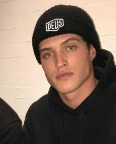 ppreckless's tweet image. 