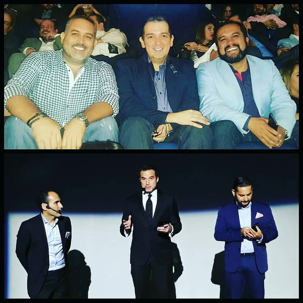 AntiVC_VC's tweet photo. @chriskalil - Con #LosMejores @ramirezriofrio y @omarvaldi en la #Party 🎉🎆 #Launch 🚀💥 del #Samsung #GalaxyS8 🌟 #GalaxyS8Plus 🔥🔥🔥 #SinLimit… https://t.co/4yK71VlMk0