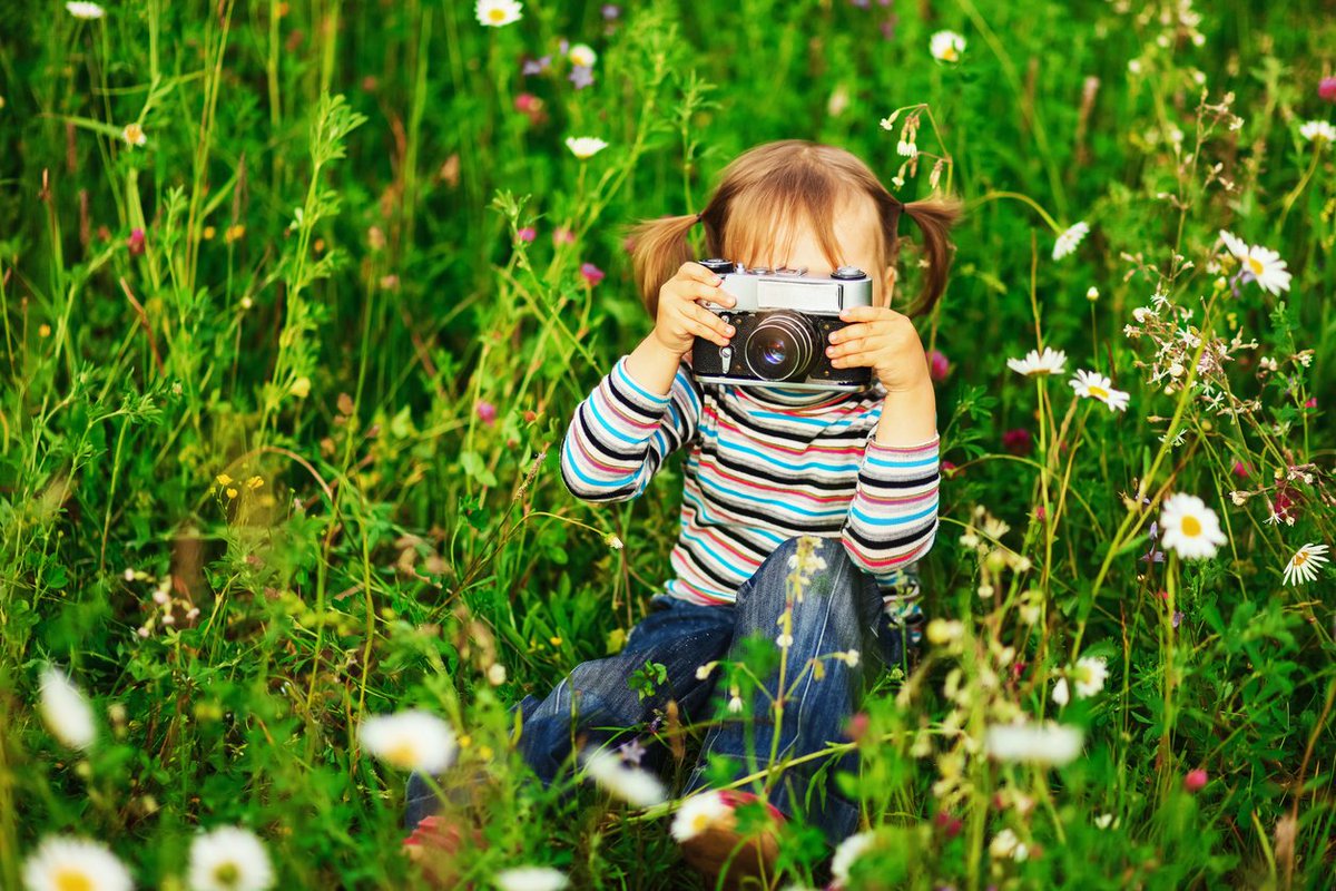 We're looking for some groms to share their perspective of Sea to Sky life #squamish #almostfamous #kidsrule #groms  ow.ly/Fsct30bSPah