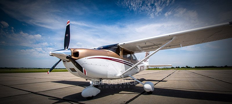 igniteflightlnk's tweet image. FOR SALE BY PERFORMANCE: 2016 Cessna 182T Skylane.

See more: flyperformance.com/aircraft/2016-…
#flyperformance #Aircraft #Cessna #182T #Skylane #Fly