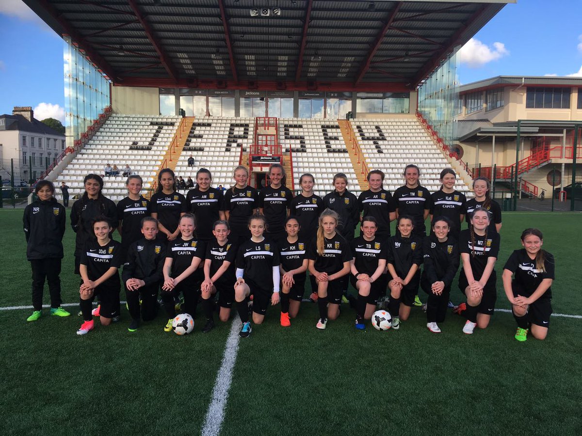 JFAGirlsPDC's tweet photo. The PDC girls participated in a festival at Springfield tonight. Part of a 5 week programme to increase playing opportunities #wecanplay https://t.co/qINsiOXdn7