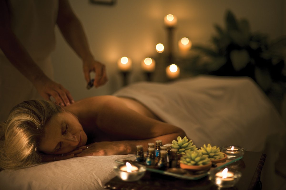 Keswick_Hall's tweet photo. Massagearita on the Rocks! This Weekend $90
Call (434) 923-4371, or email spa@keswick.com https://t.co/p8pHM3luug