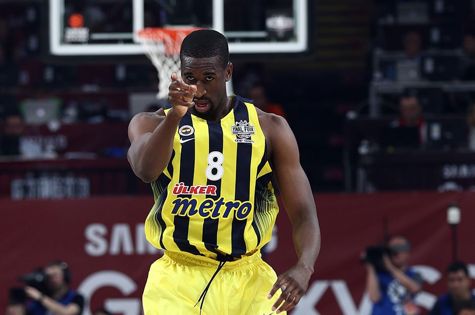 Udoh'tan müthiş performans
ntvspor.net/basketbol/udoh…
