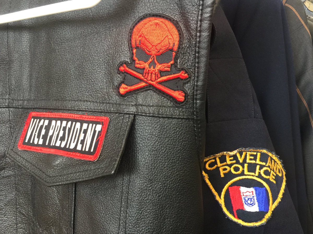 findmarknow's tweet photo. So, here at the neighborhood dry cleaner, should I be concerned if these two garments belong to the same person? Cops, Bikers &amp; Skulls. https://t.co/FtyqR03VvU