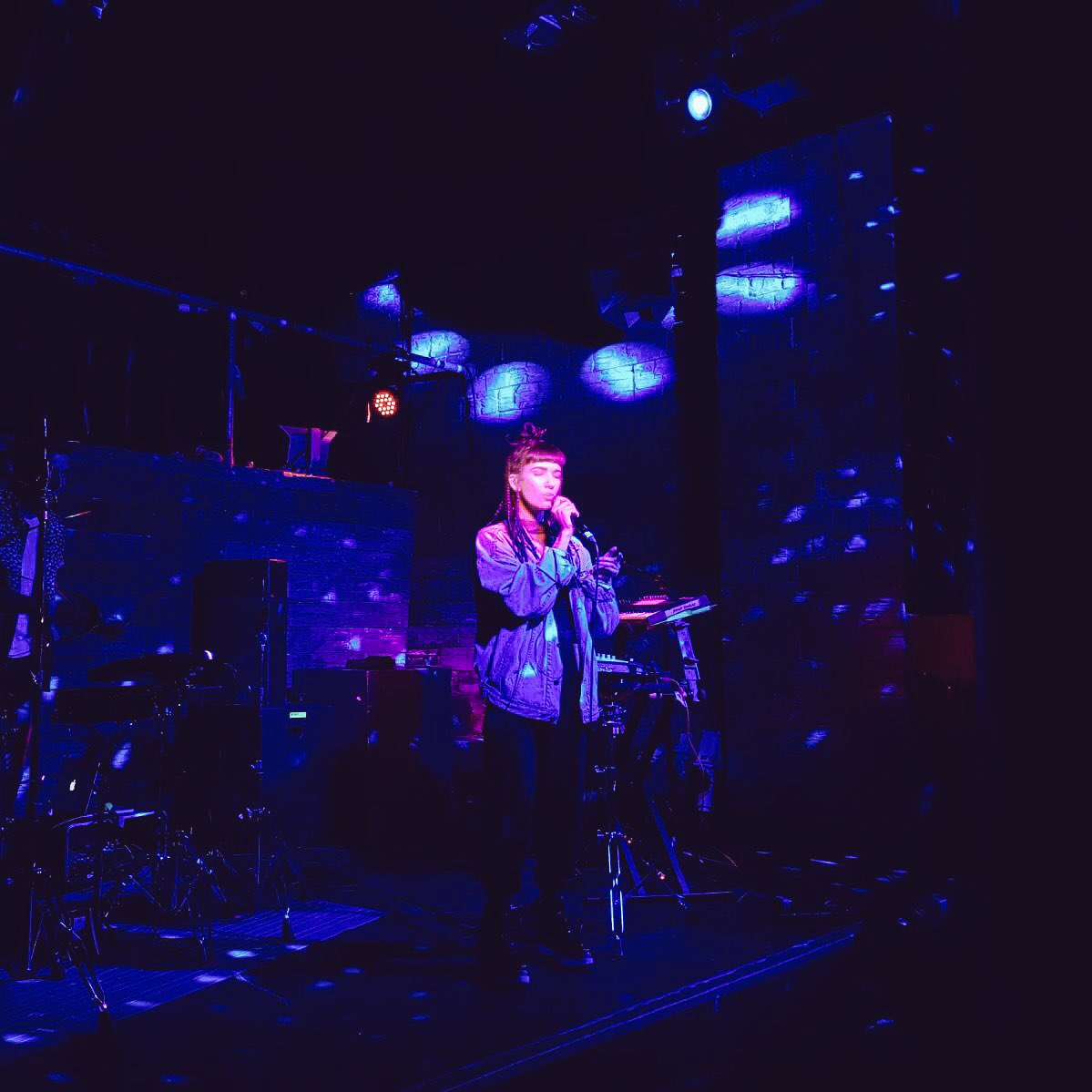 MTV Music UK (@mtvmusicuk) on Twitter photo We also caught <a href="/ageofluna/">THE AGE OF L.U.N.A.</a> <a href="/Adam_Naas/">Adam Naas</a> <a href="/Anna_Straker/">ANNA STRAKER</a> <a href="/Not3sofficial/">Not3s</a> at <a href="/thegreatescape/">The Great Escape</a> 🙌 So much great new music! 👏✨🎉 We also caught <a href="/ageofluna/">THE AGE OF L.U.N.A.</a> <a href="/Adam_Naas/">Adam Naas</a> <a href="/Anna_Straker/">ANNA STRAKER</a> <a href="/Not3sofficial/">Not3s</a> at <a href="/thegreatescape/">The Great Escape</a> 🙌 So much great new music! 👏✨🎉