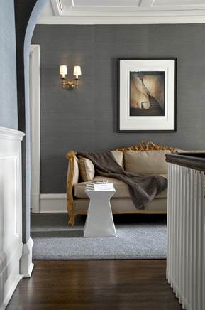 WolfeRizor's tweet photo. An upstairs sitting room elegantly balances clean lines with ornate curves. #wrid https://t.co/58hUXw75MH