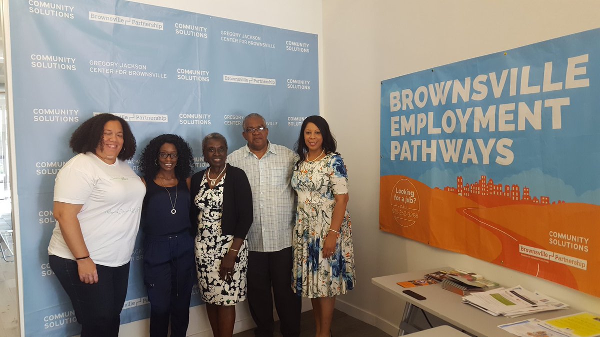 BrownBell_LLC's tweet photo. What an awesome #TraumaInformedCare event today sponsored by the @HSBrooklynCAN with keynote speaker Tonier Cain. @healingneen #BKCAN #BH365 https://t.co/ezAsYv3bDy