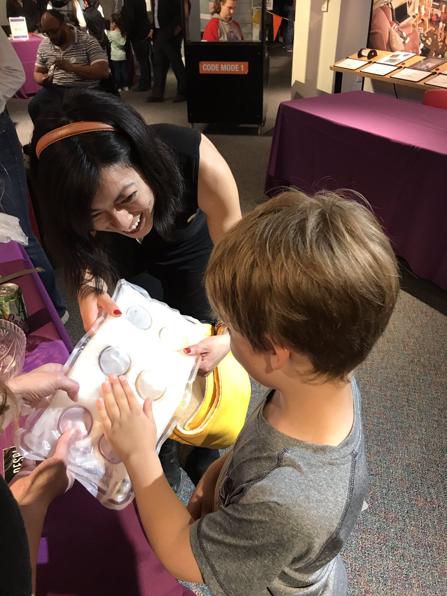 DesaiAccelerate's tweet photo. Come by #TechTwilight @aahandsonmuseum this evening. We've got @Warmilu sharing their #technology with the next generation of #entrepreneurs https://t.co/6XREYximPF