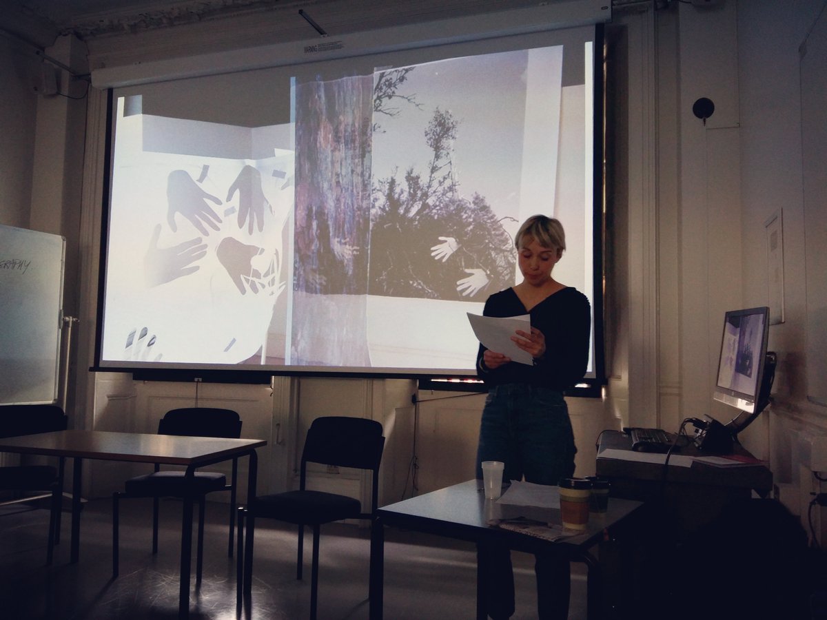AHughesArtist's tweet photo. Talking today @birkbeck_arts week #RealityCheck #talkingphotography #ph #photographyresearchnetwork https://t.co/LyI7JeyOku