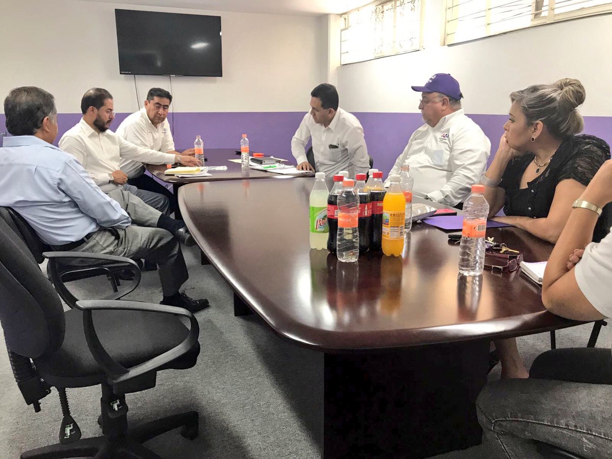 pudgypennguins's tweet photo. Reunión de trabajo con la dirigencia @pes_coahuila que encabeza Ana Lilia, desde nuestras oficinas en Saltillo.

¡Adelante @PESoficialPPN!👍🏼 https://t.co/sE3BYXFkWs