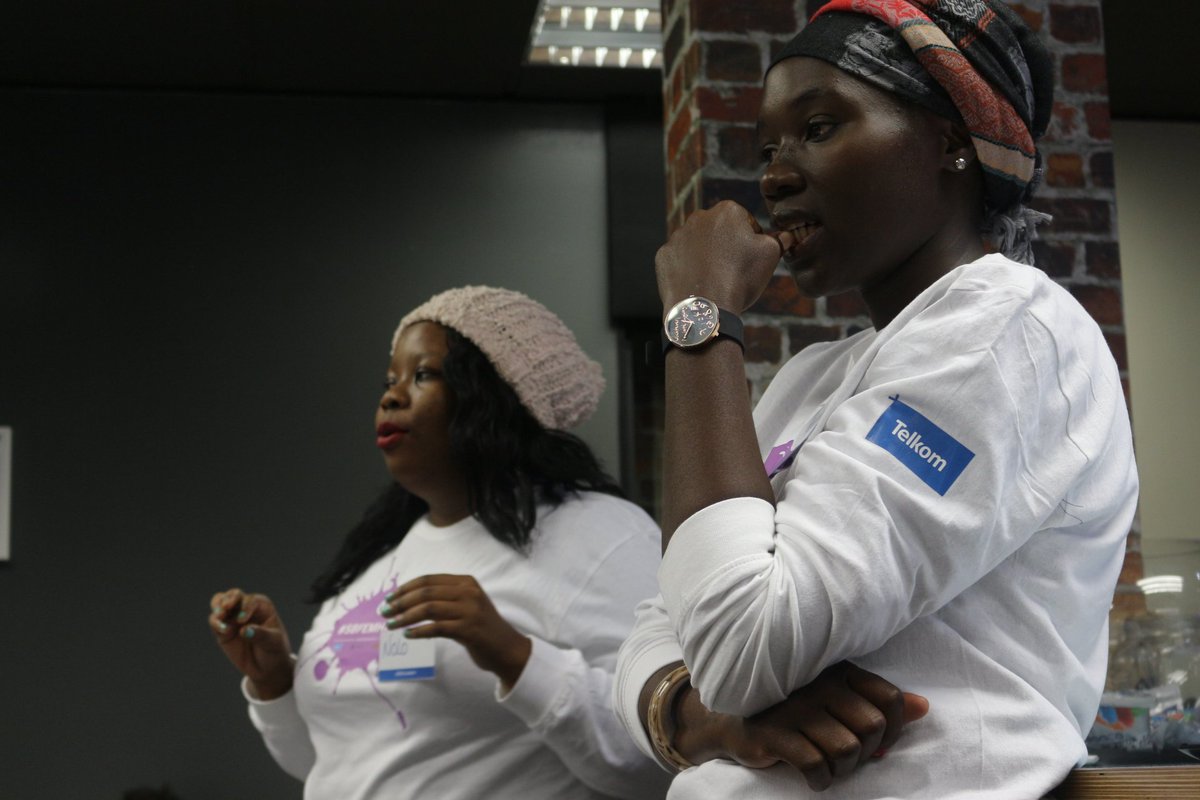 Geekulcha's tweet photo. Team #CodeDivas want to help young people discover career paths #SBHackathon https://t.co/spzVPzrBQ2