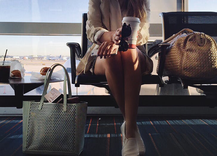 SandyBaker007's tweet image. What do you always pack in your carry-on? #traveltips #planetips  cpix.me/a/24129280