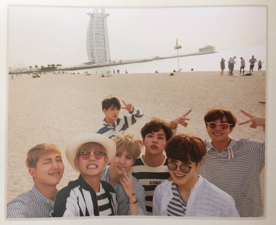 KookieIta's tweet photo. Bts ot7 ✌🏻️ https://t.co/z15i2rXXdV