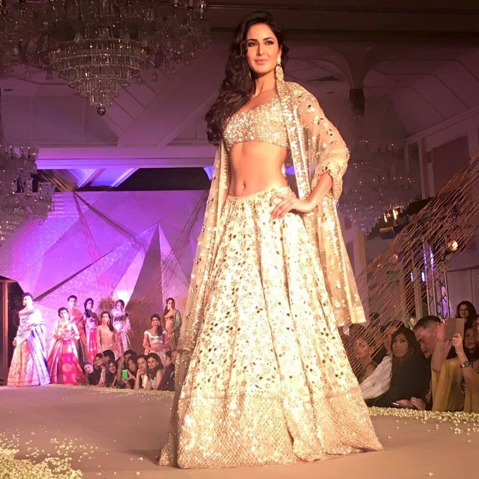 Me &amp; <a href="/ITALYINLOVE_wed/">ITALY IN LOVE</a> attending the Asian Wedding Show 🌸 #indianwedding #Indianbride #weddingdress #WeddingPlanner #London #bridetobe #love