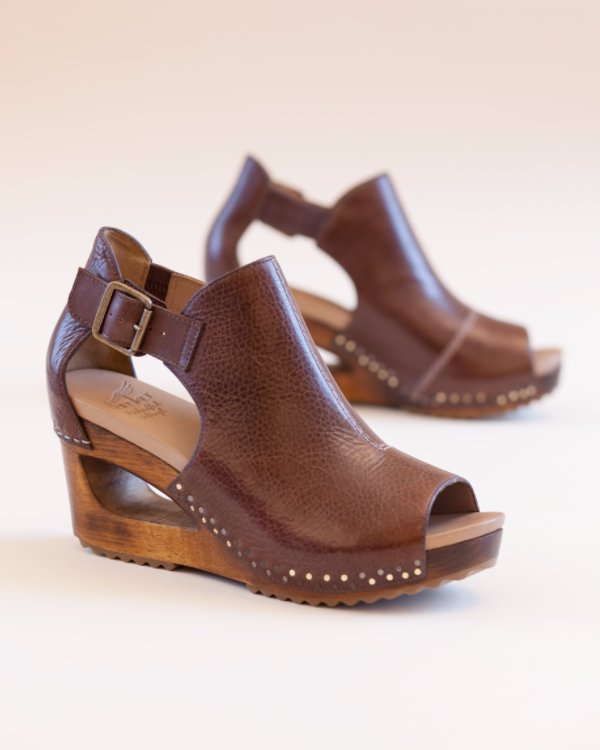 instep360's tweet photo. It's okay -- you can stare. https://t.co/BPRELOH65O