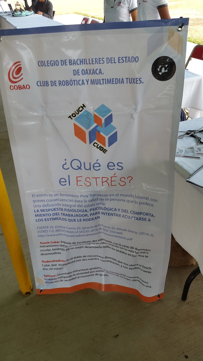 marieecorona's tweet photo. Regionales 2017 !! #touchcube 😄 #prototipo https://t.co/P3qhnKZp7b