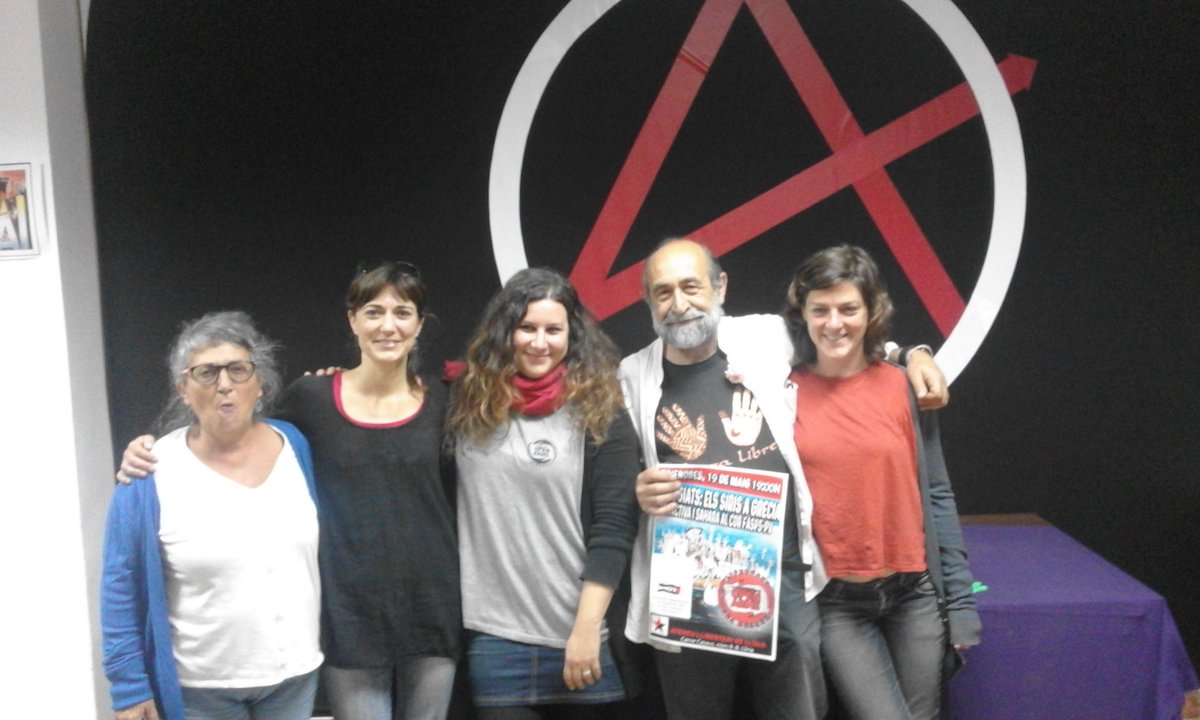 Xerrada tema refugiades amb quatre dones lluitadores! Moltes gràcies a Leticia, Mireia, Tere i Meritxell! Això no s'acaba ahí, seguirem...